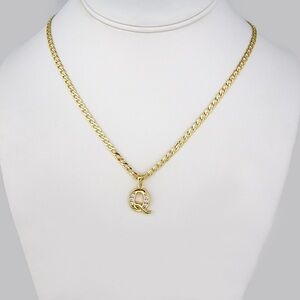 Gold Initial “Q” Pendant Necklace